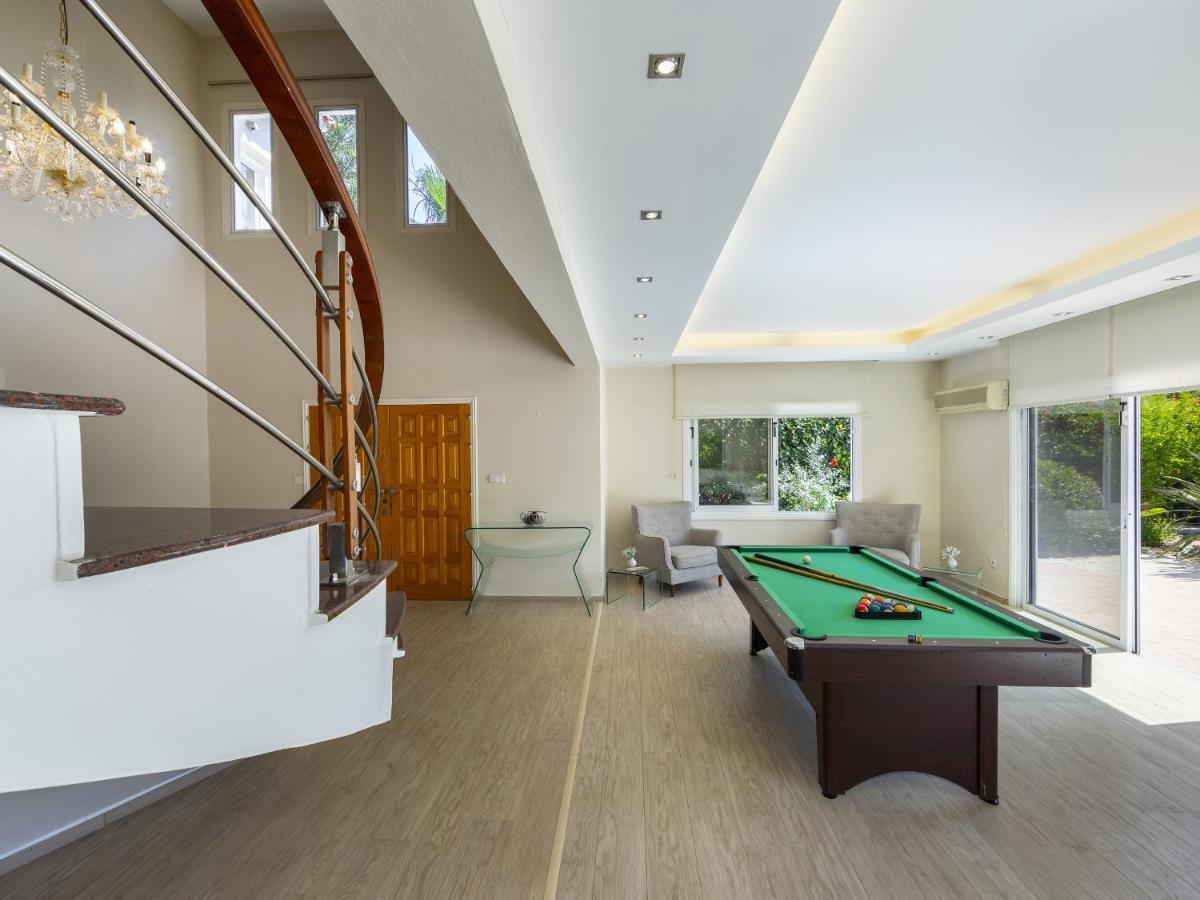 Вілла Meneou Seaside Mansion 7 Ларнака Екстер'єр фото